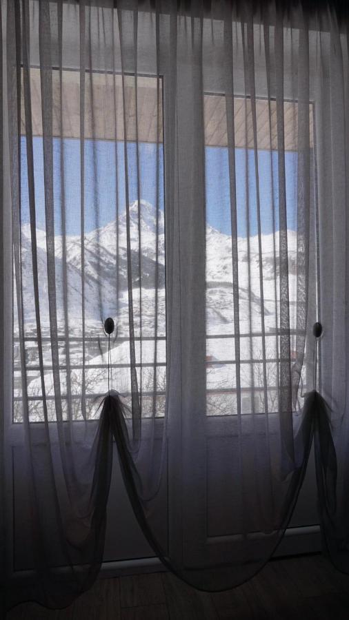 Kazbegi Apartment Екстер'єр фото